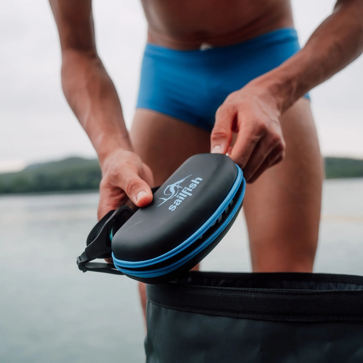 Estuche para lentes de natación Sailfish