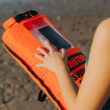 Boya BuddySwim 28 lts con bolsillo para Smartphone - Orange