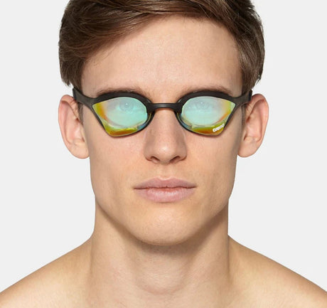 Lentes Arena Cobra Ultra Swipe espejados - Yellow/copper/black - Barlovento natación